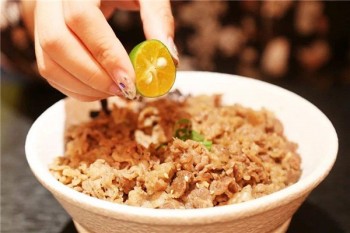 大碗丼烧肉饭产品 门店图片