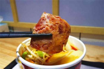七口辣火锅杯产品 门店图片