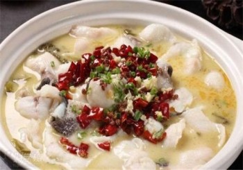 小二大骨头酸菜鱼产品 门店图片