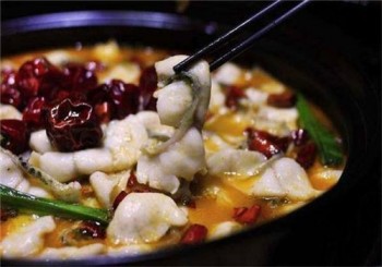 无骨酸菜鱼米饭加盟