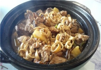 悦味思黄焖鸡米饭产品 门店图片