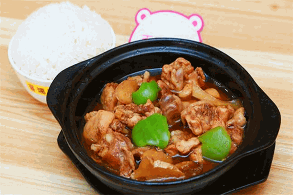 张纪黄焖鸡米饭
