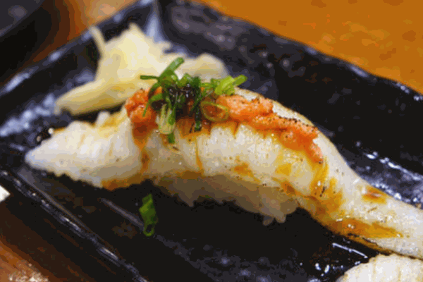 熊小猫寿司店料理