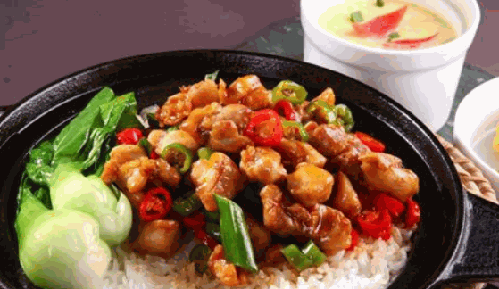 滋味上煲仔饭加盟