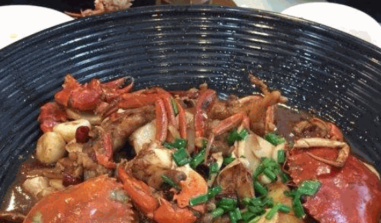 阿强肉蟹煲