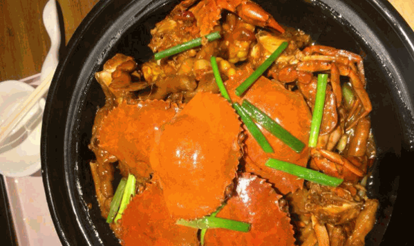 摩能肉蟹煲