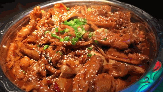 大口妹肉蟹煲