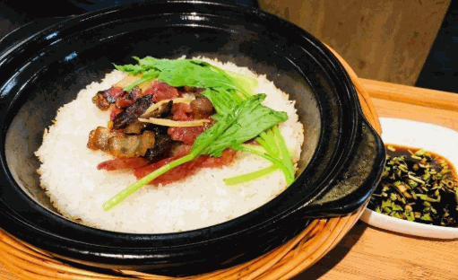 真味煲仔饭加盟