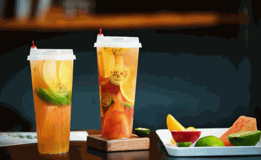茶满满奶茶加盟店