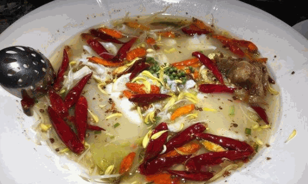 渔江湖酸菜鱼