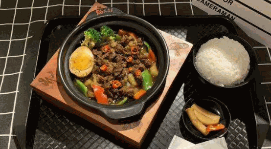 锅先森卤肉饭
