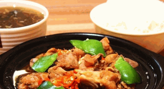 荣灸黄焖鸡米饭