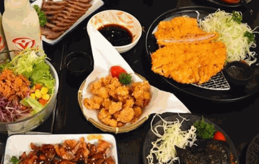 禾辛简餐加盟