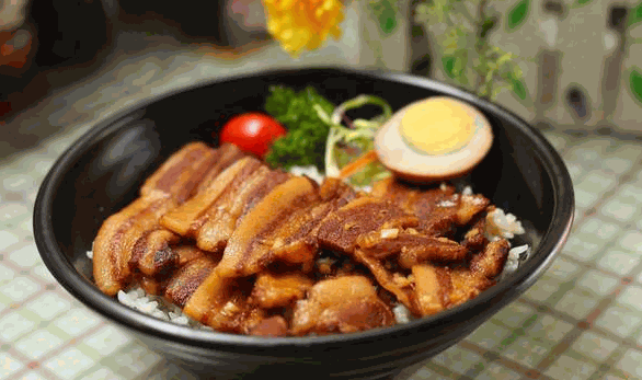 Mr饭中式简餐