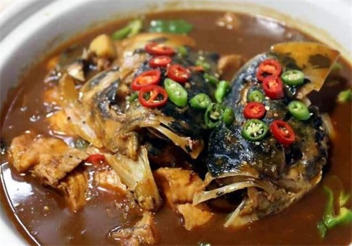 鱼头大大鱼头泡饭加盟