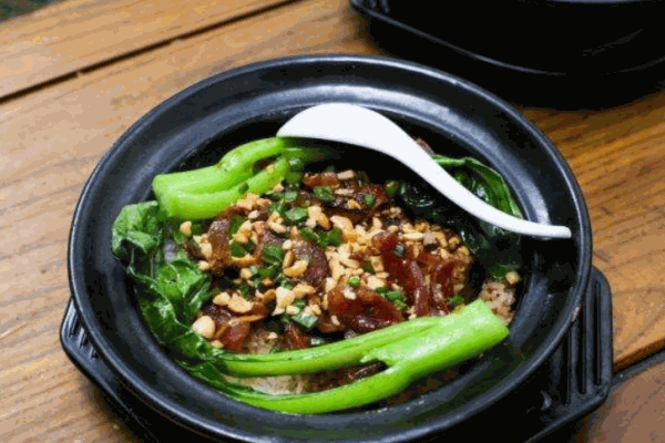 福仔叉烧煲仔饭加盟