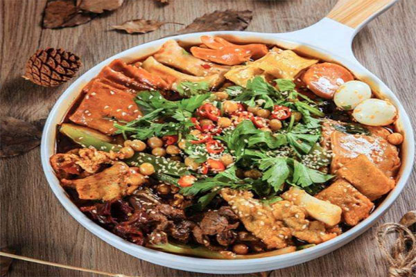 波波麻辣烫加盟店