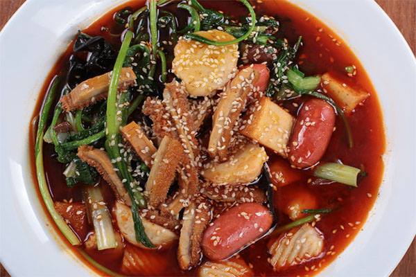 波波麻辣烫加盟店