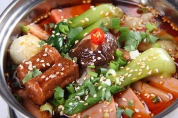 泰品鲜砂锅麻辣烫产品 门店图片