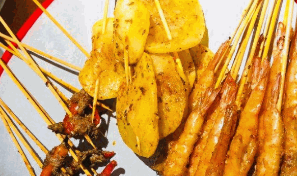 苗小串