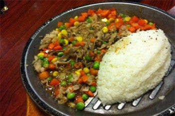 小厨神铁板烤肉饭产品 门店图片