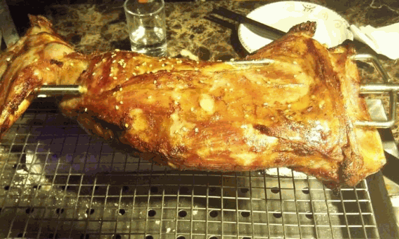 狼来了碳烤羊腿总部