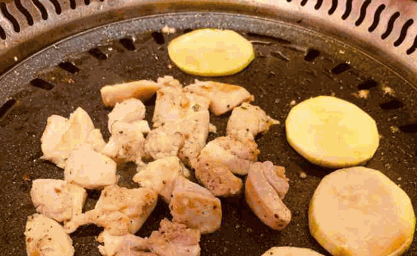 乾草和牛日式烤肉