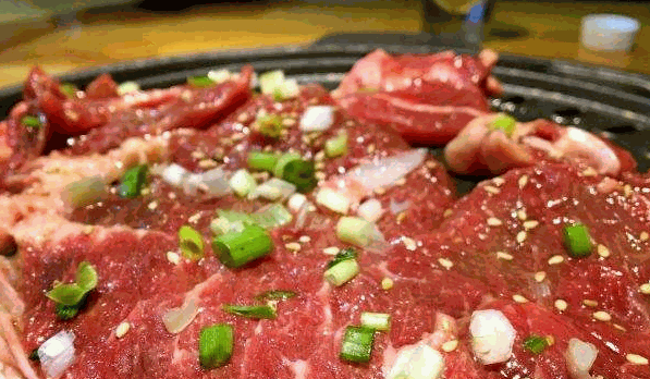 照亮烤肉