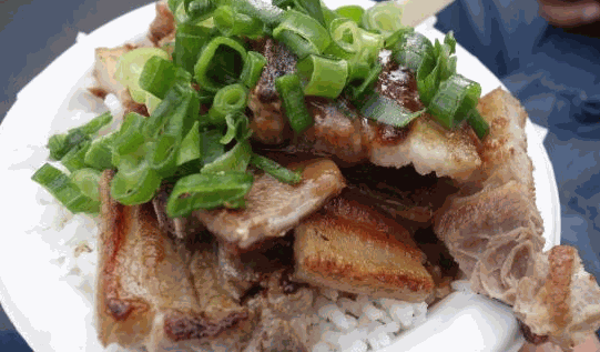 齐品达烤肉拌饭