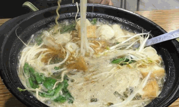 香满桥牛肉米线