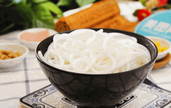李记桂林米粉