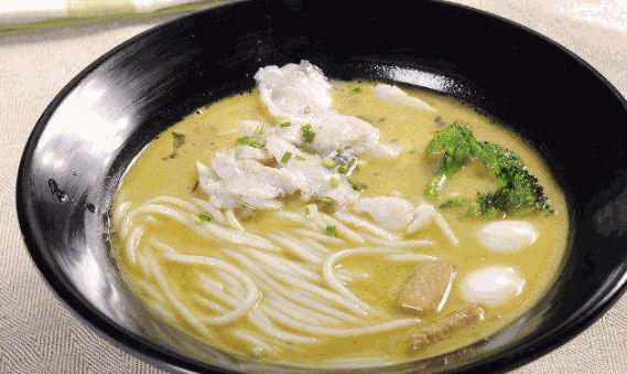 嗲嗲鱼粉
