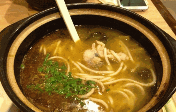 阿桂嫂酸菜鱼米线