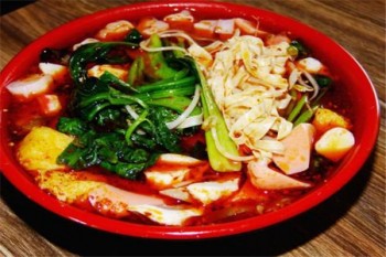 杨守荣麻辣烫产品 门店图片