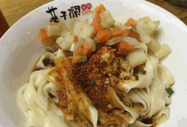 甘家巷子深粉面馆