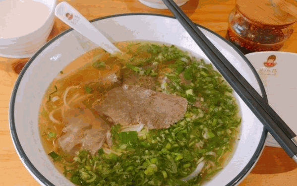 蔬香门第过桥米线