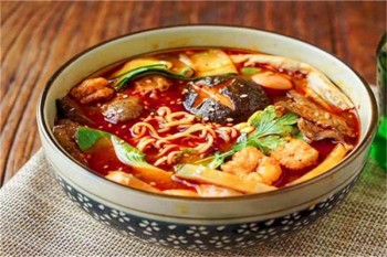 馋哆哆麻辣烫产品 门店图片
