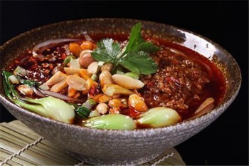 辣天下麻辣烫产品 门店图片