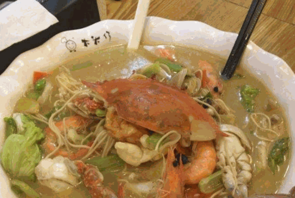 大头仔海鲜面馆
