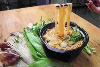 尚品砂锅麻辣烫产品 门店图片