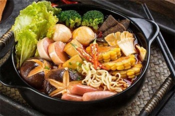 嘉源砂锅麻辣烫产品 门店图片
