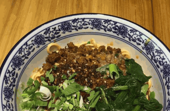 马艾萨牛肉面