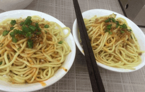 滇阿哥米线