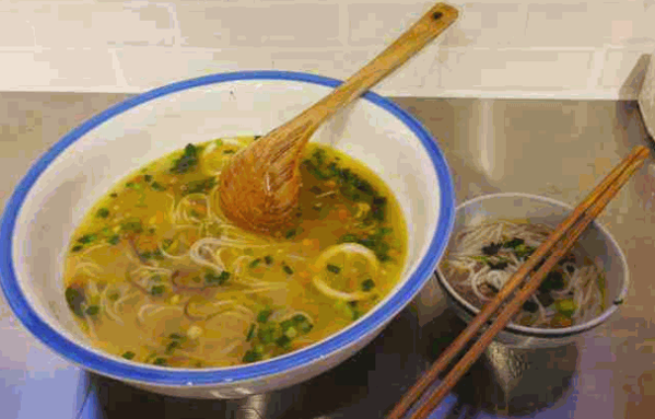 青套村大牛米线