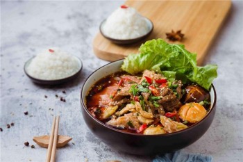 伟涛麻辣烫产品 门店图片