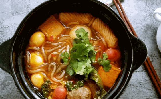锅小邪土豆粉