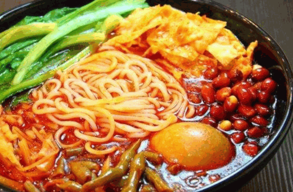 红松叶螺蛳粉