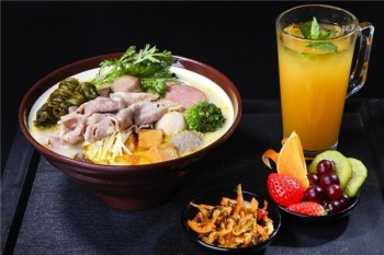 陈老伍麻辣烫产品 门店图片