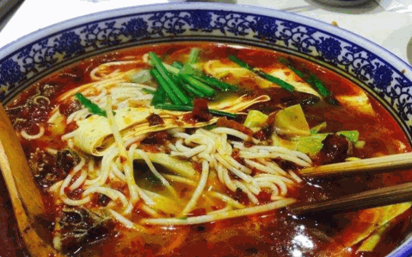 纤缘火锅米线
