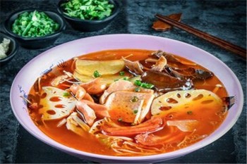 捞一下麻辣烫产品 门店图片